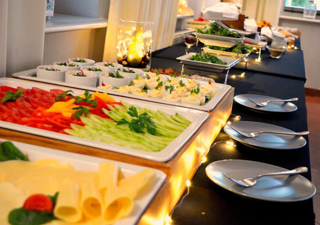 Tailor Hotel Sport & Conference Моронґ Екстер'єр фото
