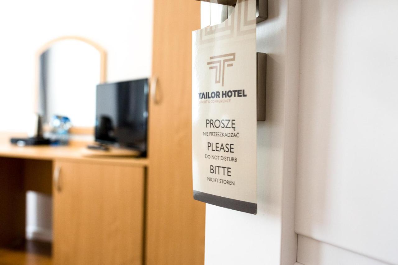 Tailor Hotel Sport & Conference Моронґ Екстер'єр фото